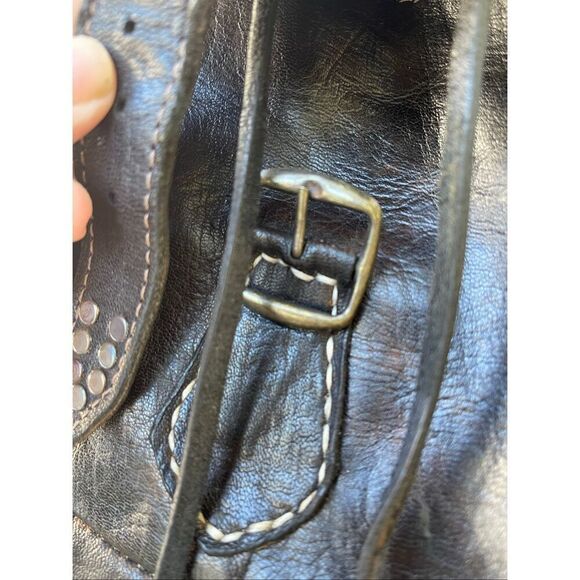 Vintage 70’s leather studded buckles backpack main image 13